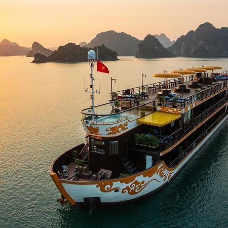 Nostalgia Halong Cruise Hotel Hạ Long Ngoại thất bức ảnh