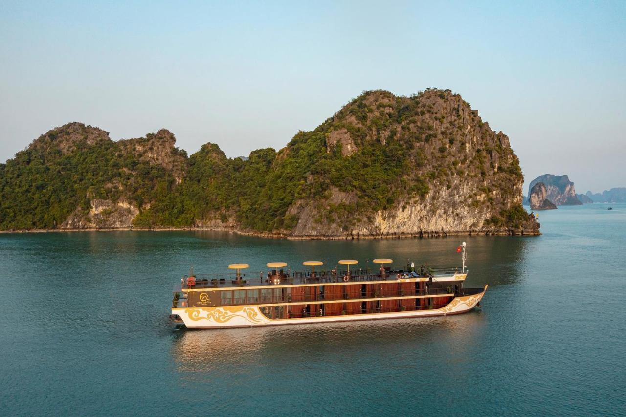 Nostalgia Halong Cruise Hotel Hạ Long Ngoại thất bức ảnh