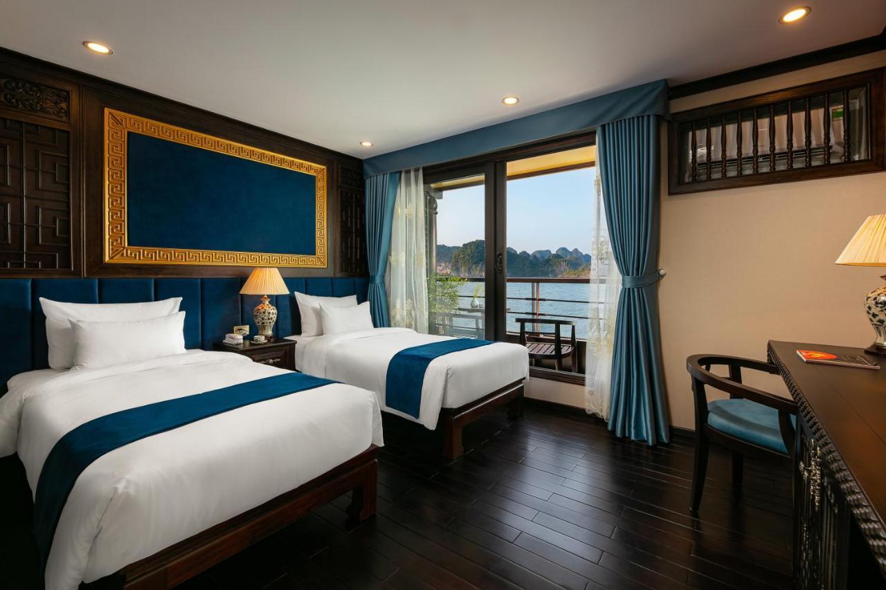 Nostalgia Halong Cruise Hotel Hạ Long Ngoại thất bức ảnh