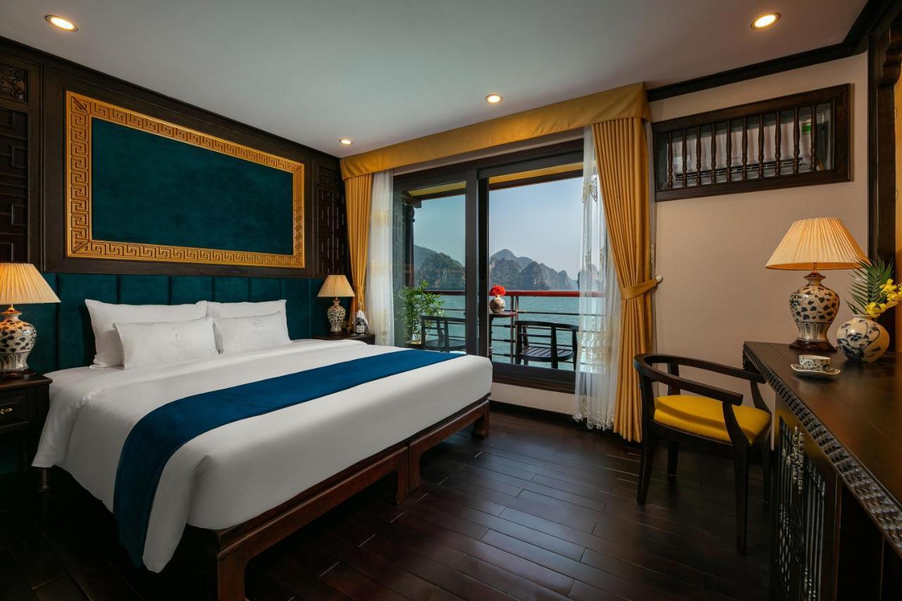 Nostalgia Halong Cruise Hotel Hạ Long Ngoại thất bức ảnh